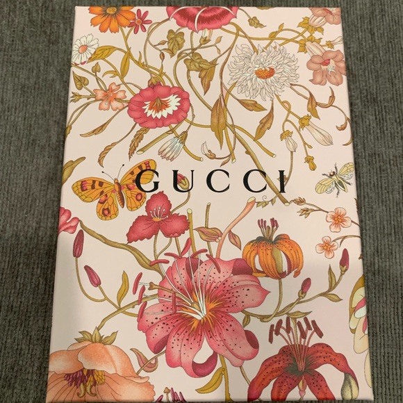 Authentic Gucci Canvas Wallet - Picture 6 of 16